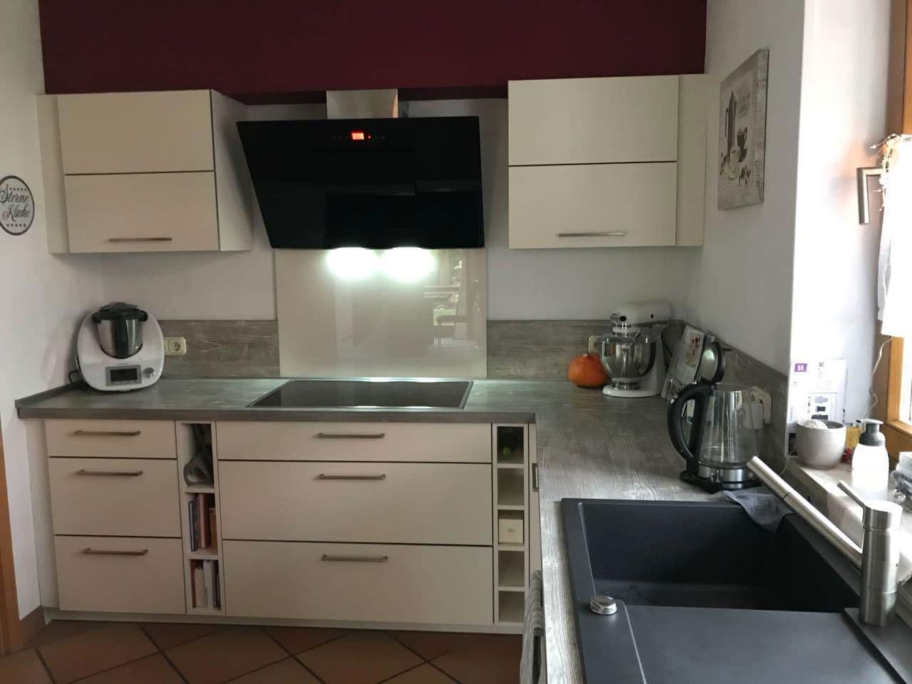 Prodej domu 256 m², pozemek 865 m², Vechelde, Dolní Sasko Prodej domu 256 m², pozemek 865 m², Vechelde, Dolní Sasko