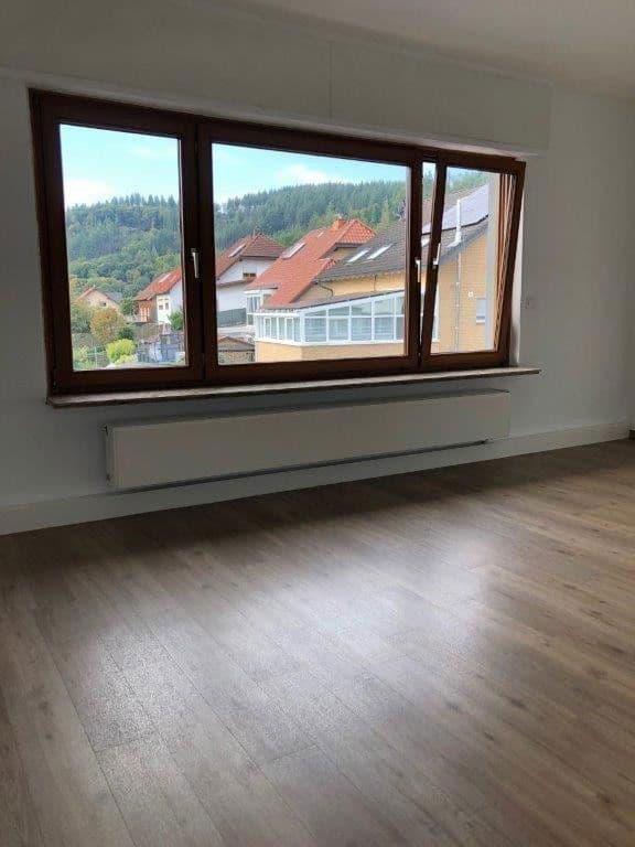 Prodej domu 218 m², pozemek 1.691 m², Hausen (Wied), Porýní-Falc Prodej domu 218 m², pozemek 1.691 m², Hausen (Wied), Porýní-Falc