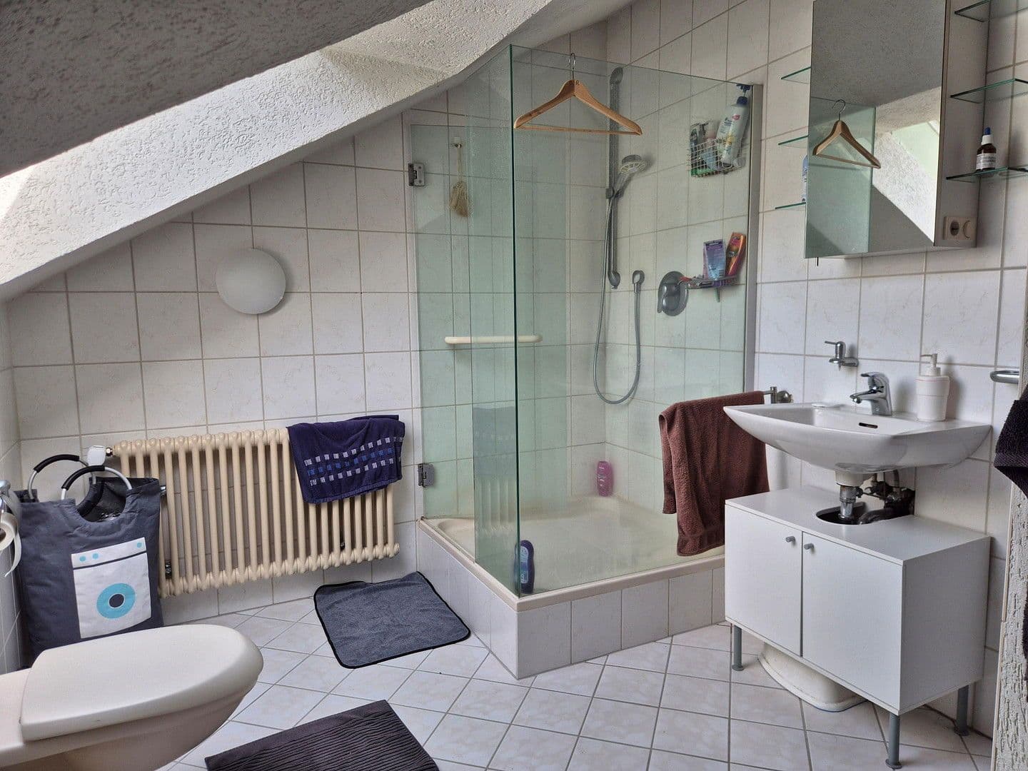 Prodej domu 260 m², pozemek 545 m², Hirschhorn, Hessen Prodej domu 260 m², pozemek 545 m², Hirschhorn, Hessen