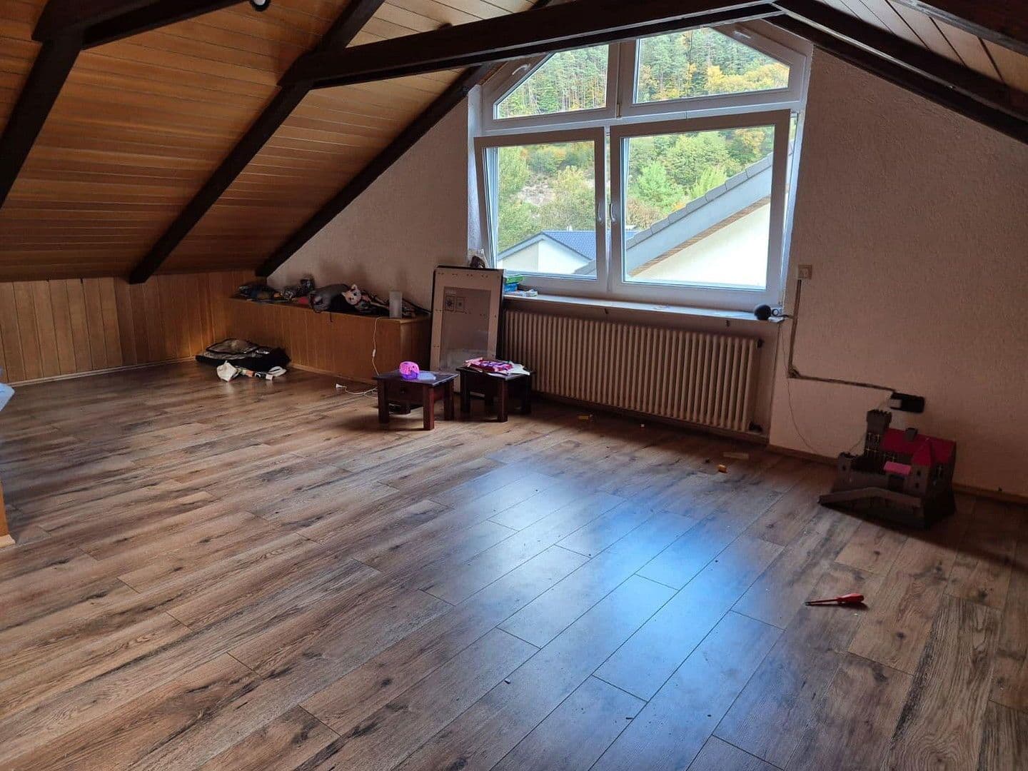 Prodej domu 260 m², pozemek 545 m², Hirschhorn, Hessen Prodej domu 260 m², pozemek 545 m², Hirschhorn, Hessen