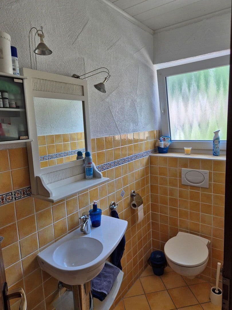 Prodej domu 260 m², pozemek 545 m², Hirschhorn, Hessen Prodej domu 260 m², pozemek 545 m², Hirschhorn, Hessen