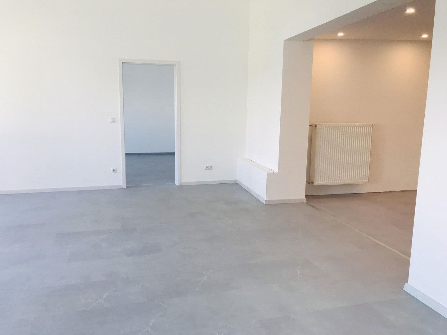 Pronájem kanceláře 80 m², Rödental, Bavorsko Pronájem kanceláře 80 m², Rödental, Bavorsko
