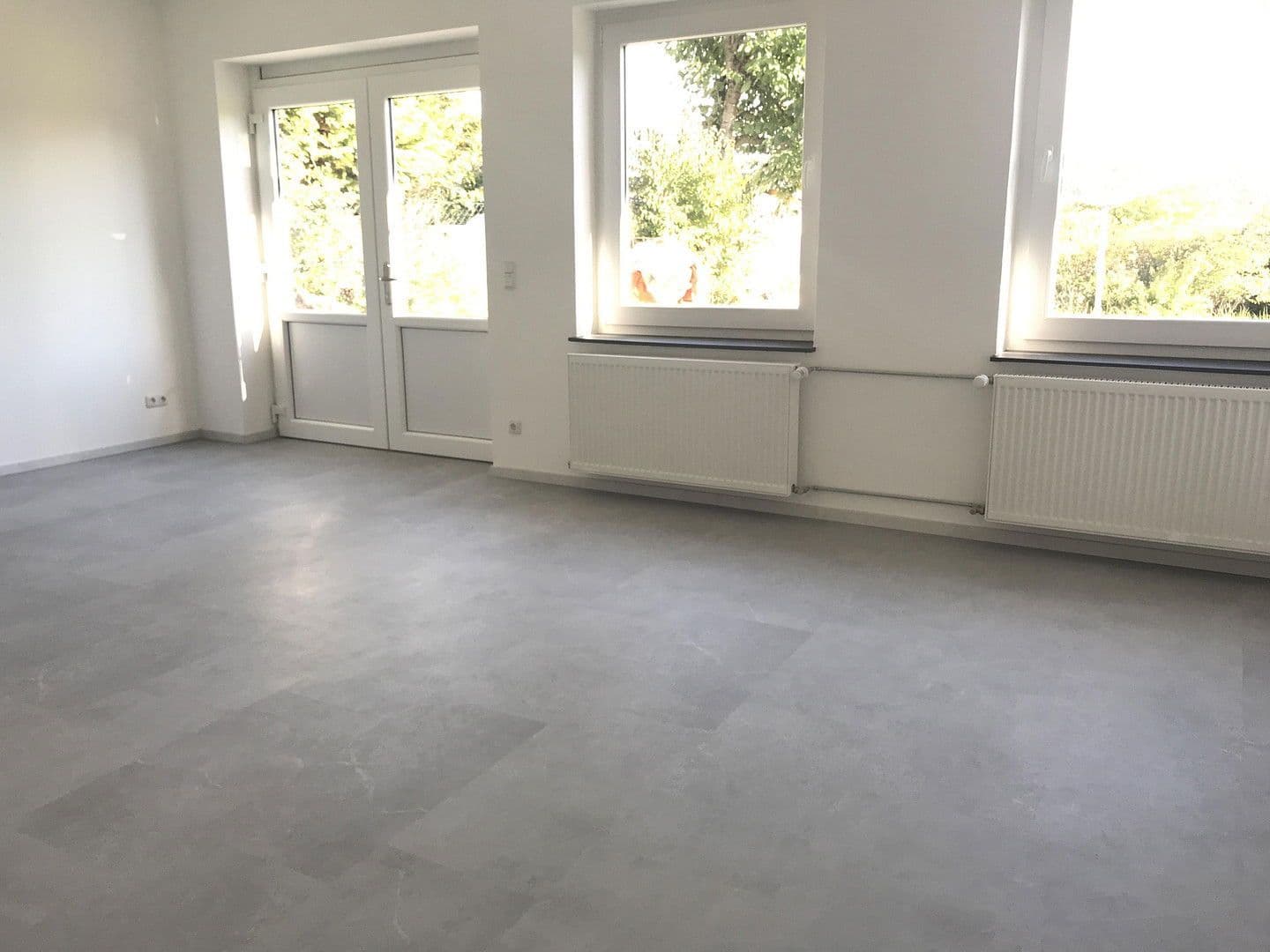 Pronájem kanceláře 80 m², Rödental, Bavorsko Pronájem kanceláře 80 m², Rödental, Bavorsko