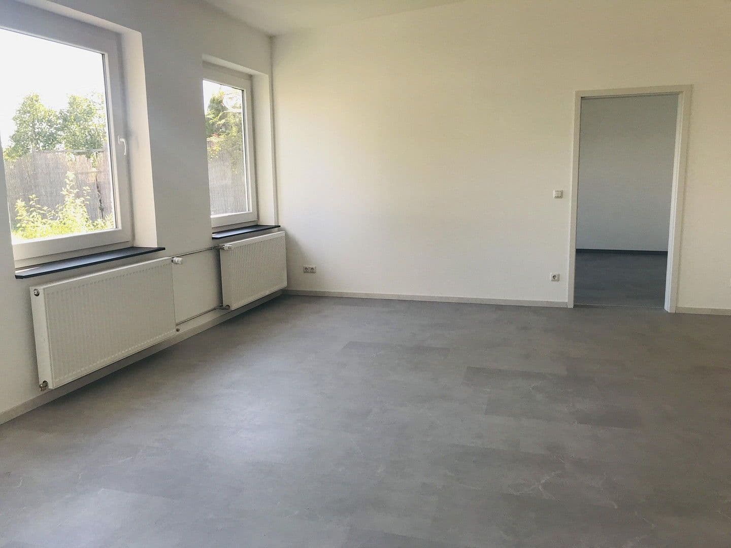 Pronájem kanceláře 80 m², Rödental, Bavorsko Pronájem kanceláře 80 m², Rödental, Bavorsko