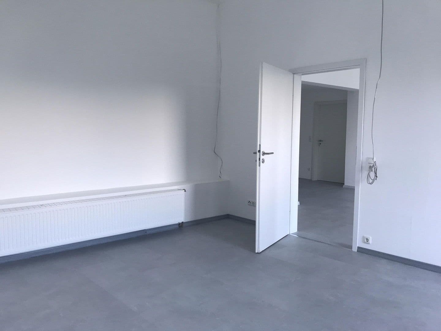Pronájem kanceláře 80 m², Rödental, Bavorsko Pronájem kanceláře 80 m², Rödental, Bavorsko