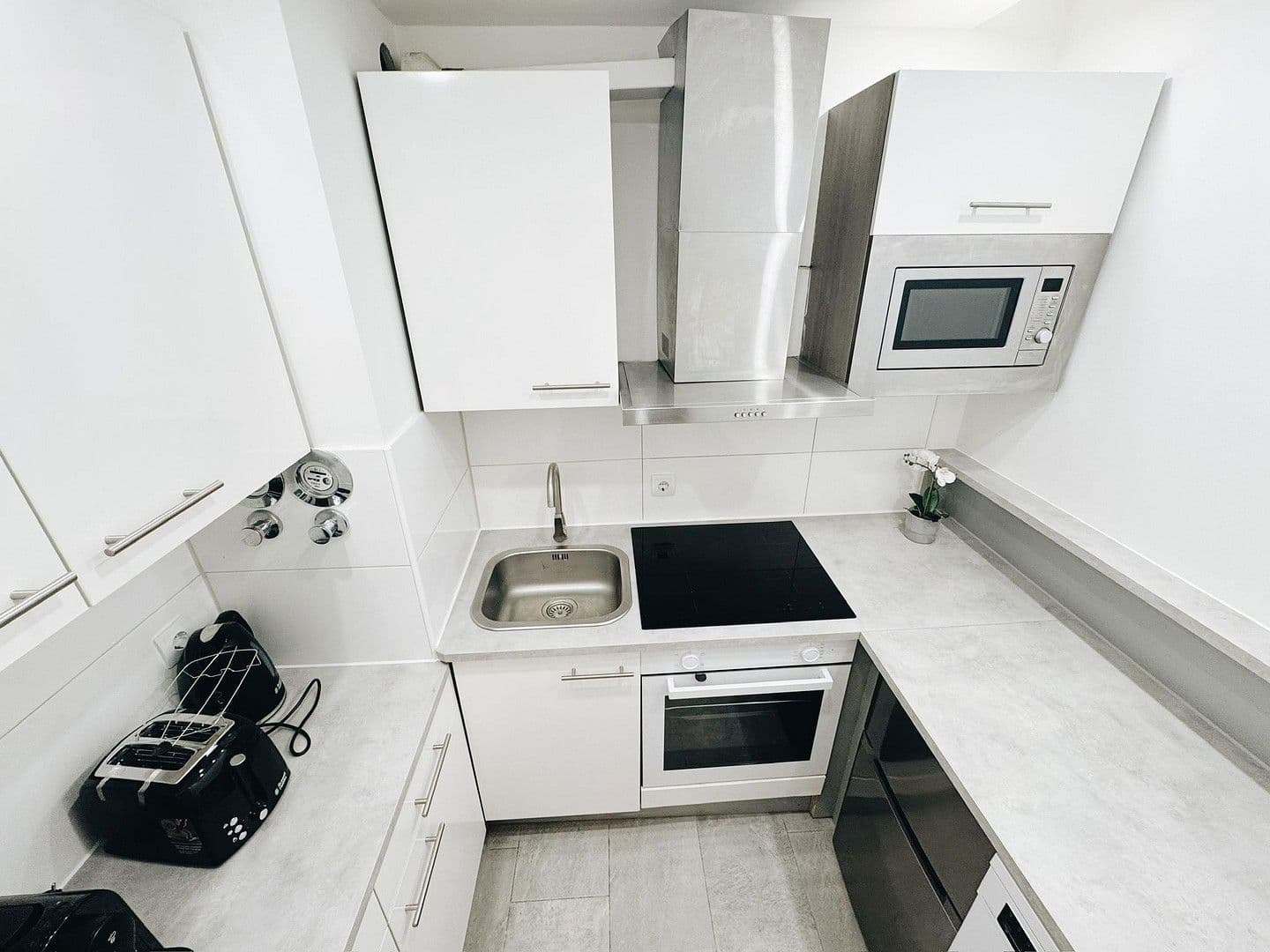 Pronájem bytu  55 m², Landshuter Alle 79, München, Bavorsko Pronájem bytu  55 m², Landshuter Alle 79, München, Bavorsko