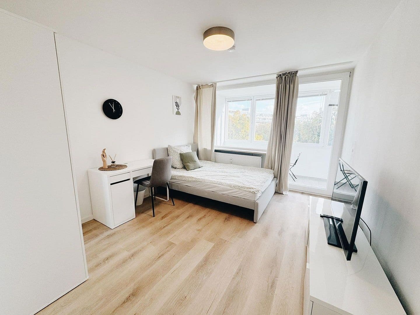 Pronájem bytu  55 m², Landshuter Alle 79, München, Bavorsko Pronájem bytu  55 m², Landshuter Alle 79, München, Bavorsko