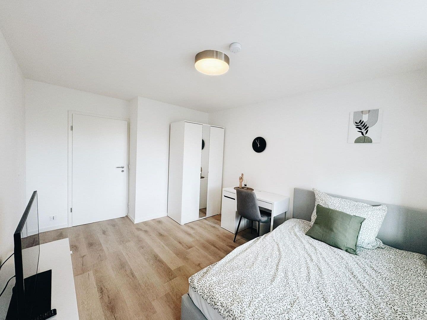 Pronájem bytu  55 m², Landshuter Alle 79, München, Bavorsko Pronájem bytu  55 m², Landshuter Alle 79, München, Bavorsko