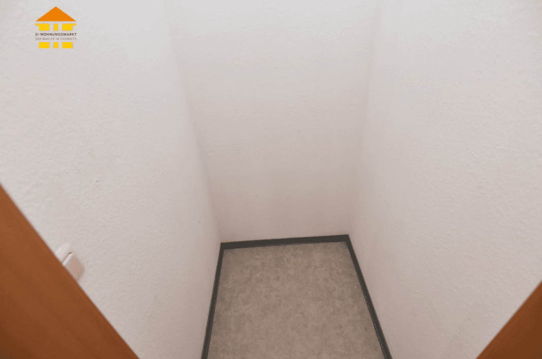 Pronájem bytu 6+1 147 m², Franz-Mehring-Str. 9, Chemnitz, Sasko Pronájem bytu 6+1 147 m², Franz-Mehring-Str. 9, Chemnitz, Sasko