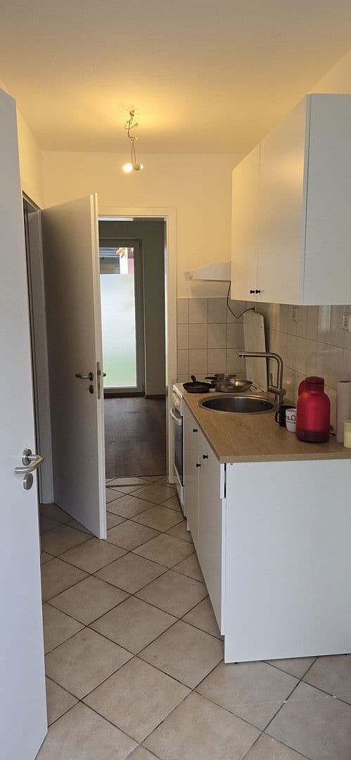 Pronájem bytu 1+1 25 m², Kölln-Reisiek, Šlesvicko-Holštýnsko Pronájem bytu 1+1 25 m², Kölln-Reisiek, Šlesvicko-Holštýnsko