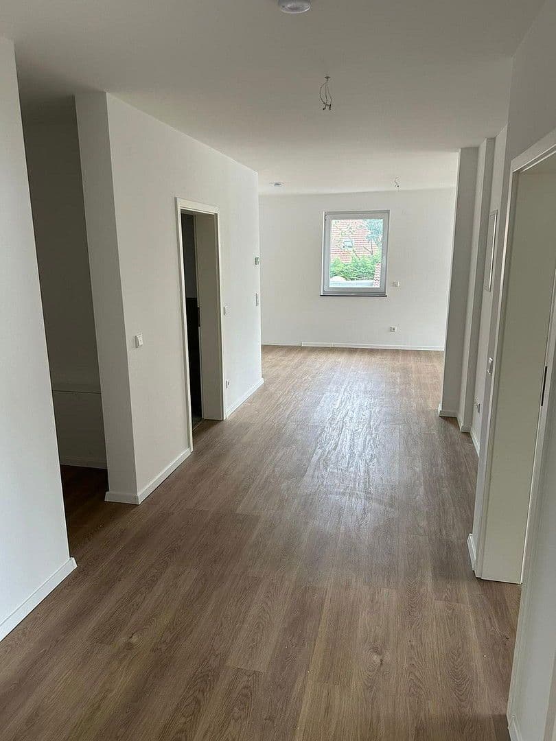 Pronájem bytu 3+1 104 m², Bad Lippspringer Str. 24, Paderborn, Severní Porýní-Vestfálsko Pronájem bytu 3+1 104 m², Bad Lippspringer Str. 24, Paderborn, Severní Porýní-Vestfálsko