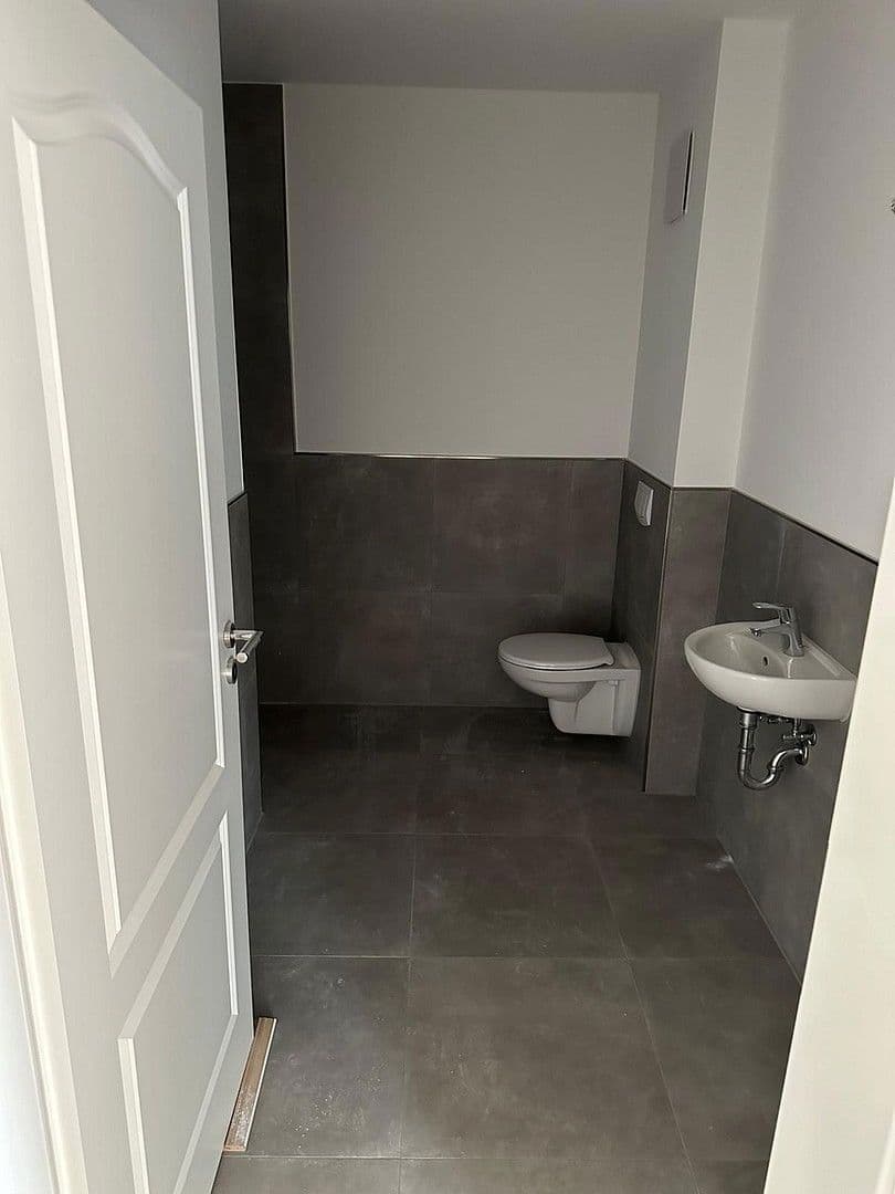 Pronájem bytu 3+1 104 m², Bad Lippspringer Str. 24, Paderborn, Severní Porýní-Vestfálsko Pronájem bytu 3+1 104 m², Bad Lippspringer Str. 24, Paderborn, Severní Porýní-Vestfálsko