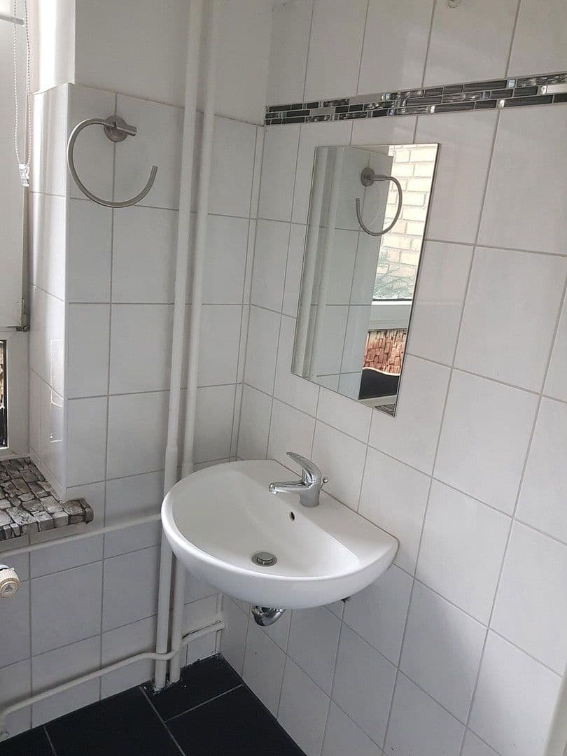 Pronájem bytu 1+1 24 m², Hochstr.9, Flensburg, Šlesvicko-Holštýnsko Pronájem bytu 1+1 24 m², Hochstr.9, Flensburg, Šlesvicko-Holštýnsko