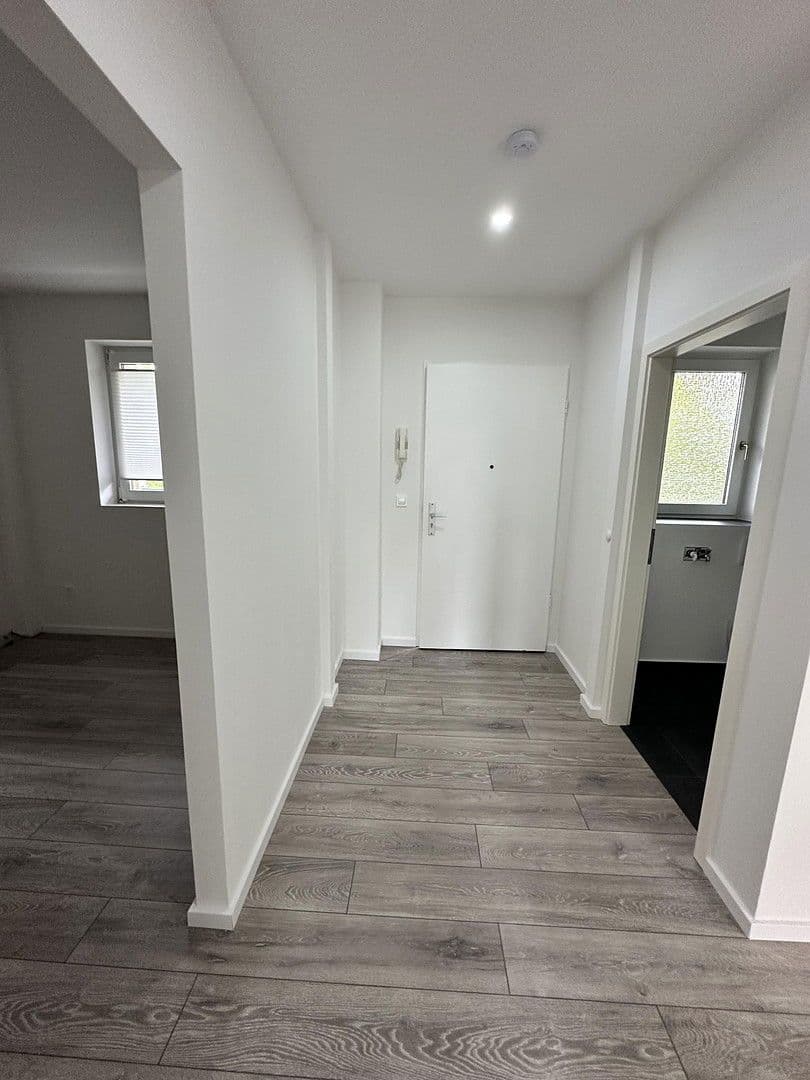 Prodej bytu 6+1 117 m², Streitstraße 43, Berlin, Berlín Prodej bytu 6+1 117 m², Streitstraße 43, Berlin, Berlín