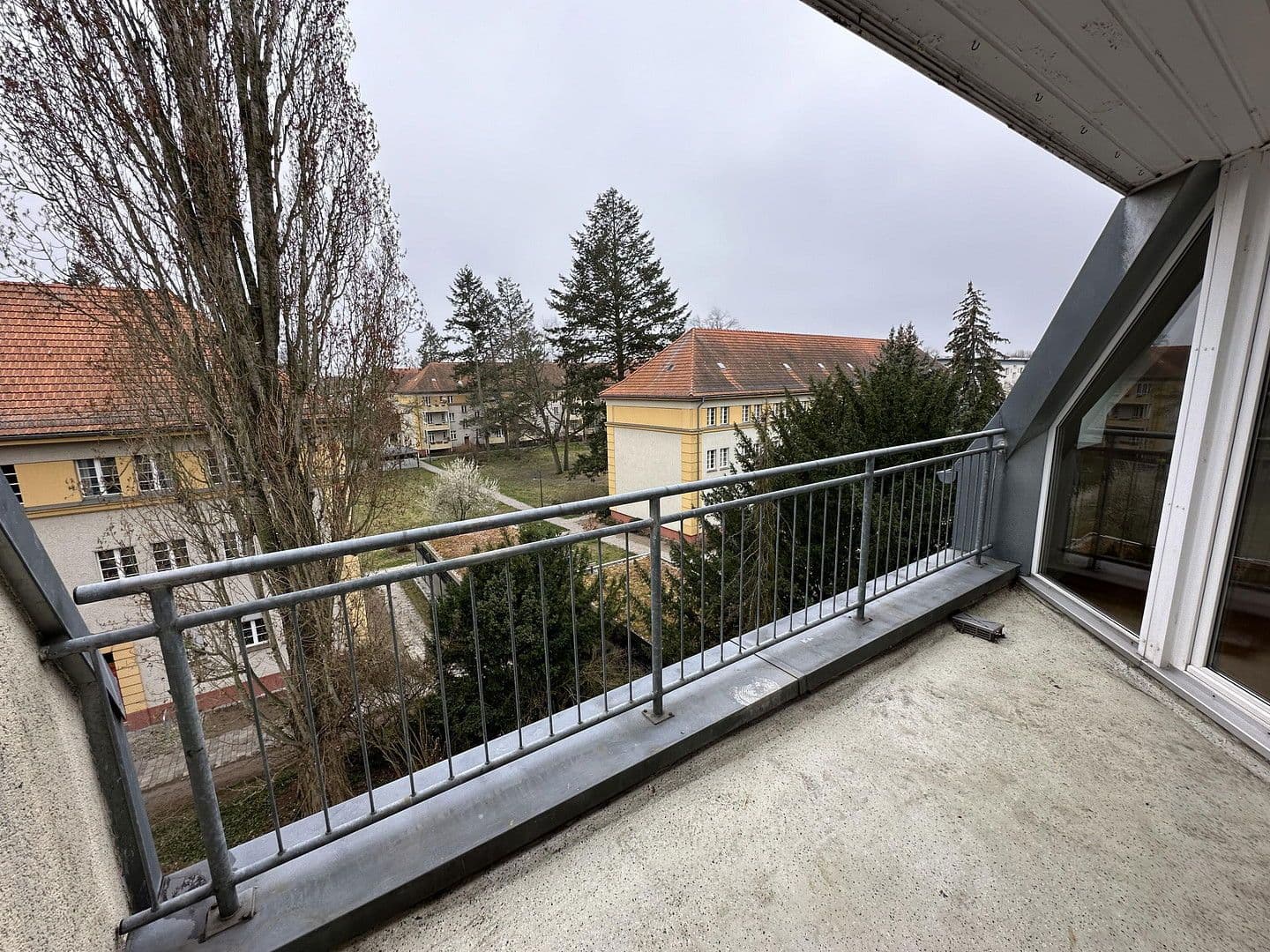 Prodej bytu 6+1 117 m², Streitstraße 43, Berlin, Berlín Prodej bytu 6+1 117 m², Streitstraße 43, Berlin, Berlín