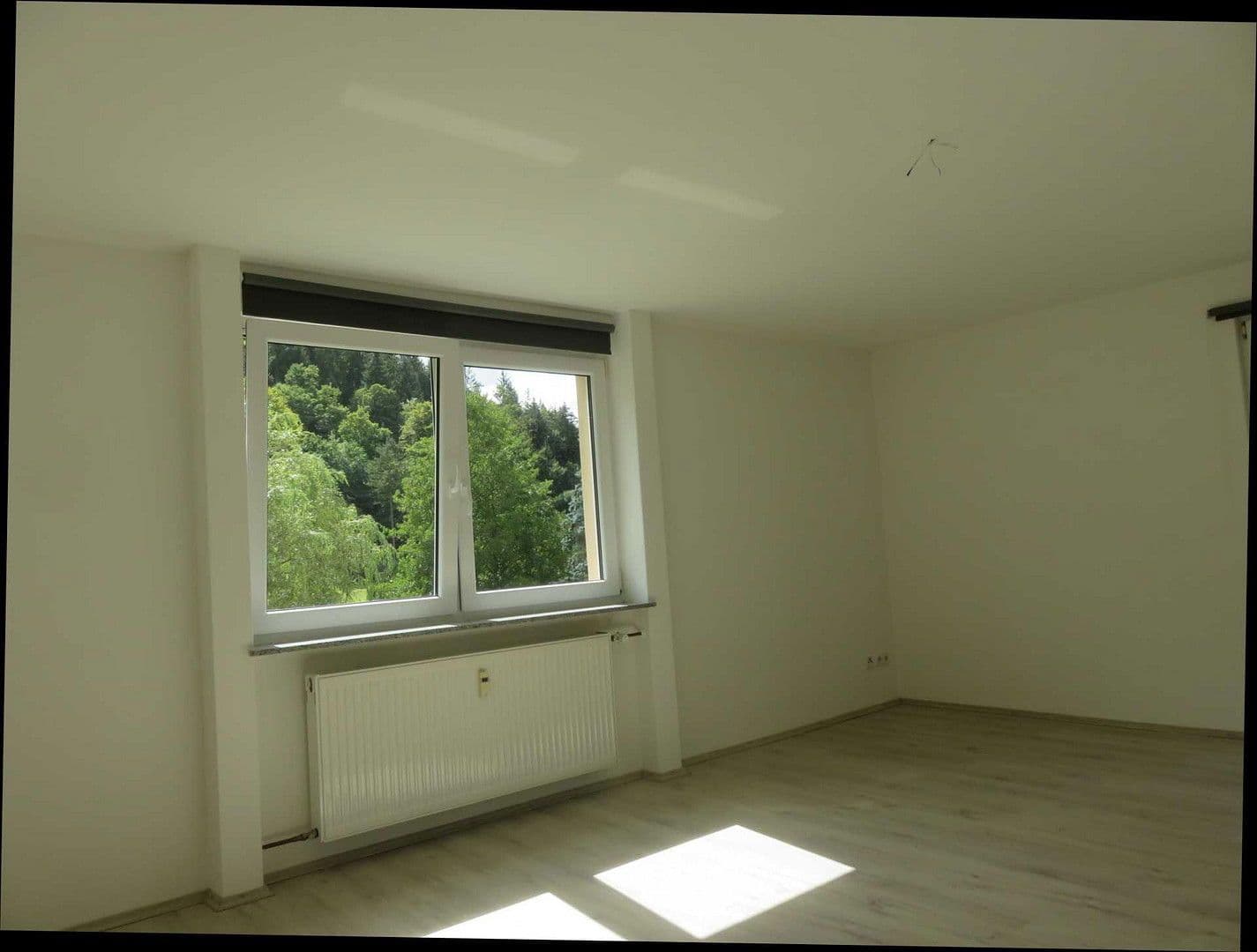 Pronájem bytu 3+1 68 m², Höfen an der Enz, Bádensko-Württembersko Pronájem bytu 3+1 68 m², Höfen an der Enz, Bádensko-Württembersko