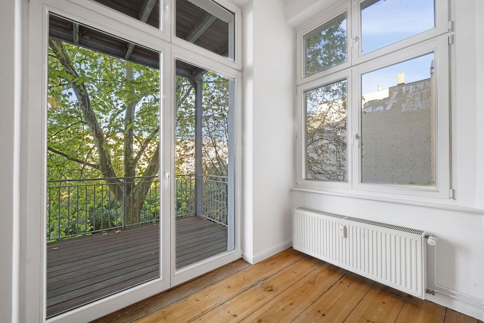 Prodej bytu 3+1 101 m², Kopenhagenerstrasse 6, Berlin, Berlín Prodej bytu 3+1 101 m², Kopenhagenerstrasse 6, Berlin, Berlín