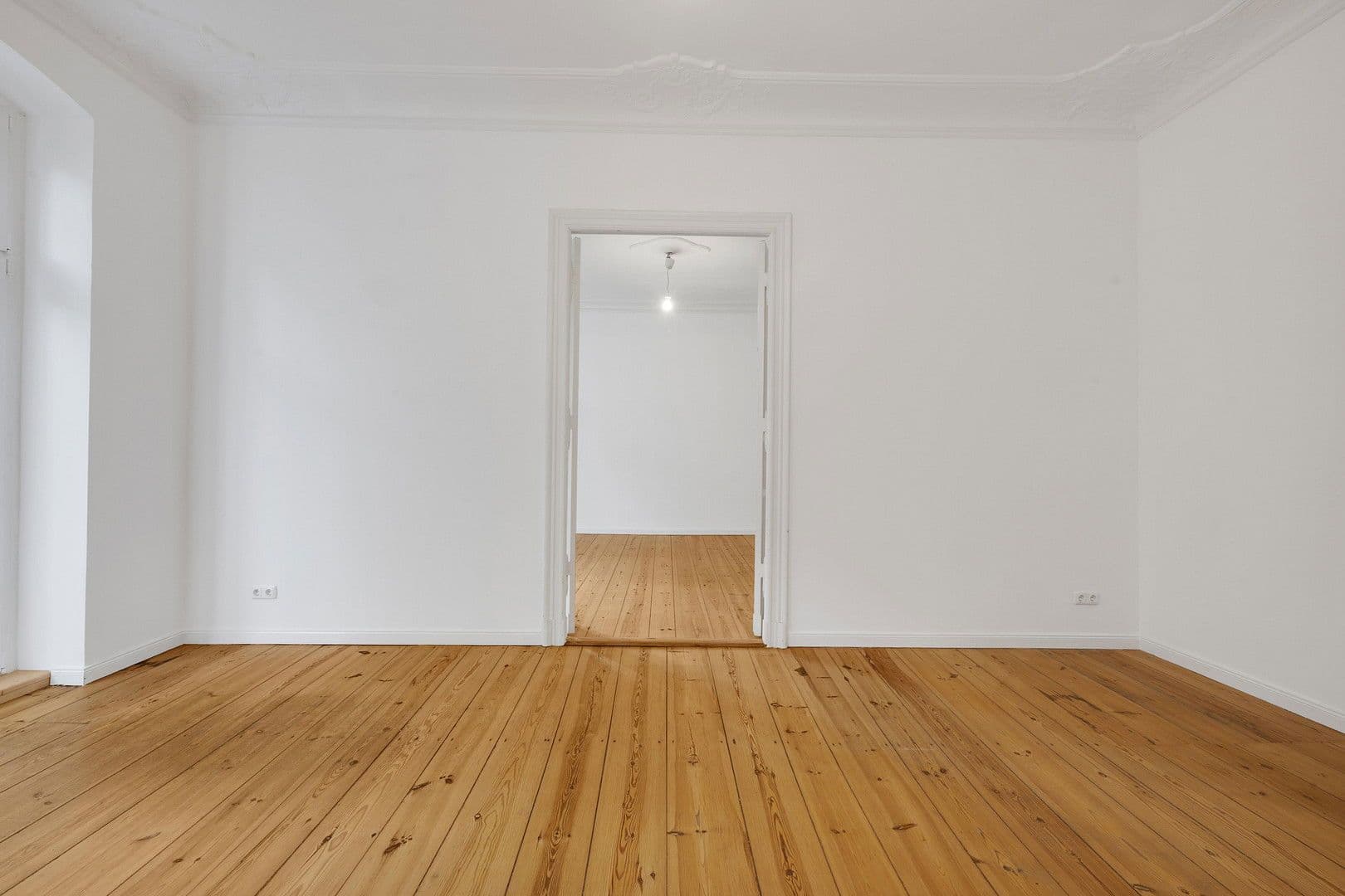 Prodej bytu 3+1 101 m², Kopenhagenerstrasse 6, Berlin, Berlín Prodej bytu 3+1 101 m², Kopenhagenerstrasse 6, Berlin, Berlín