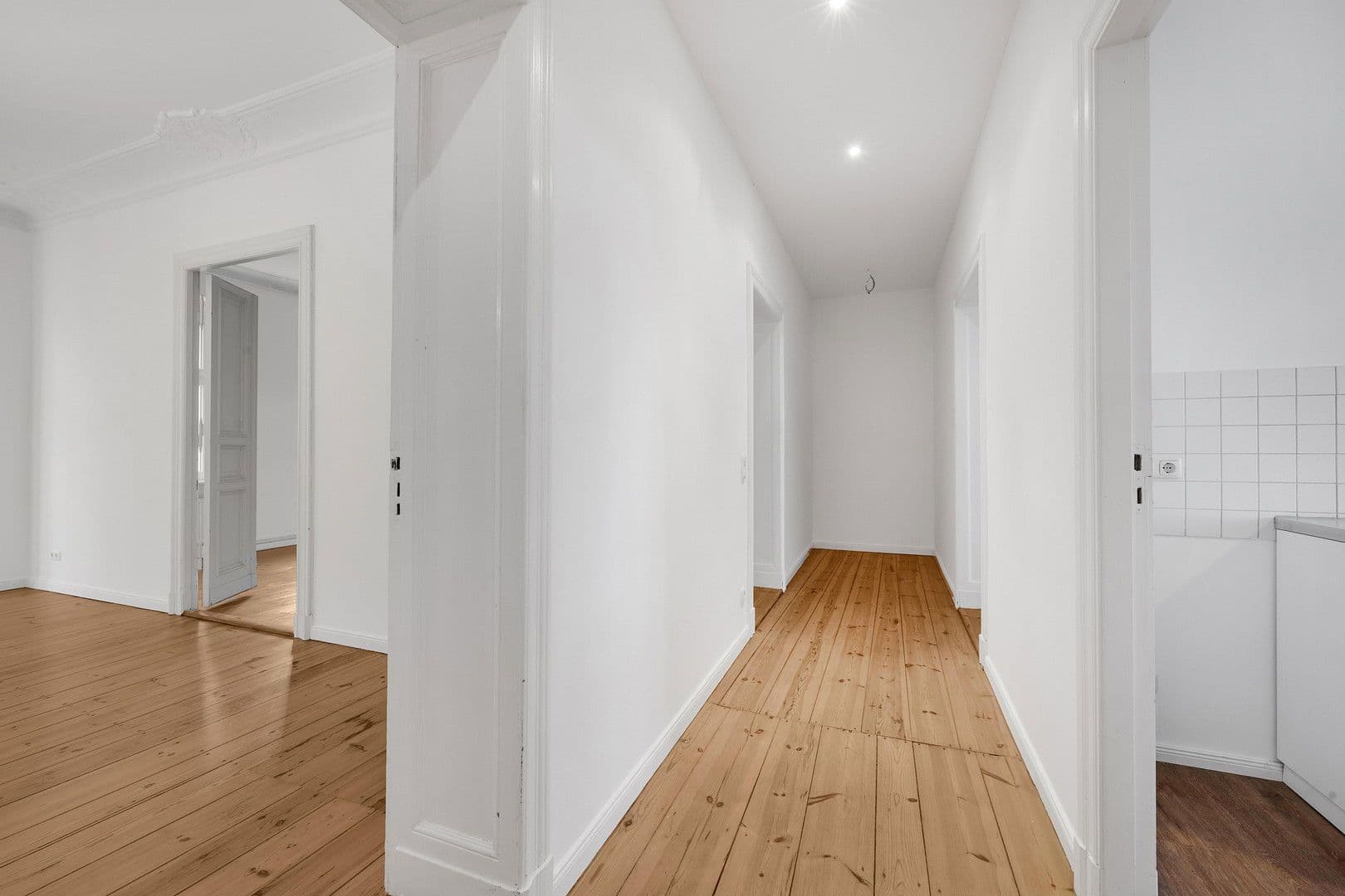 Prodej bytu 3+1 101 m², Kopenhagenerstrasse 6, Berlin, Berlín Prodej bytu 3+1 101 m², Kopenhagenerstrasse 6, Berlin, Berlín