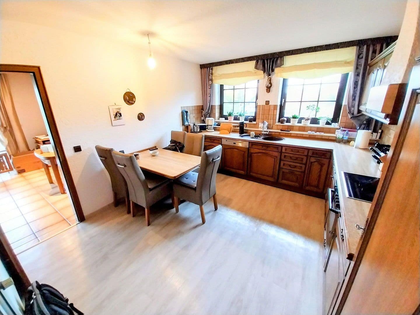 Prodej domu 270 m², pozemek 4.756 m², Isenstedter Strasse 154, Espelkamp, Severní Porýní-Vestfálsko Prodej domu 270 m², pozemek 4.756 m², Isenstedter Strasse 154, Espelkamp, Severní Porýní-Vestfálsko