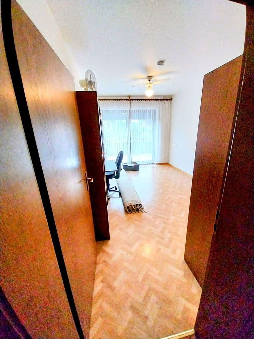Prodej domu 270 m², pozemek 4.756 m², Isenstedter Strasse 154, Espelkamp, Severní Porýní-Vestfálsko Prodej domu 270 m², pozemek 4.756 m², Isenstedter Strasse 154, Espelkamp, Severní Porýní-Vestfálsko