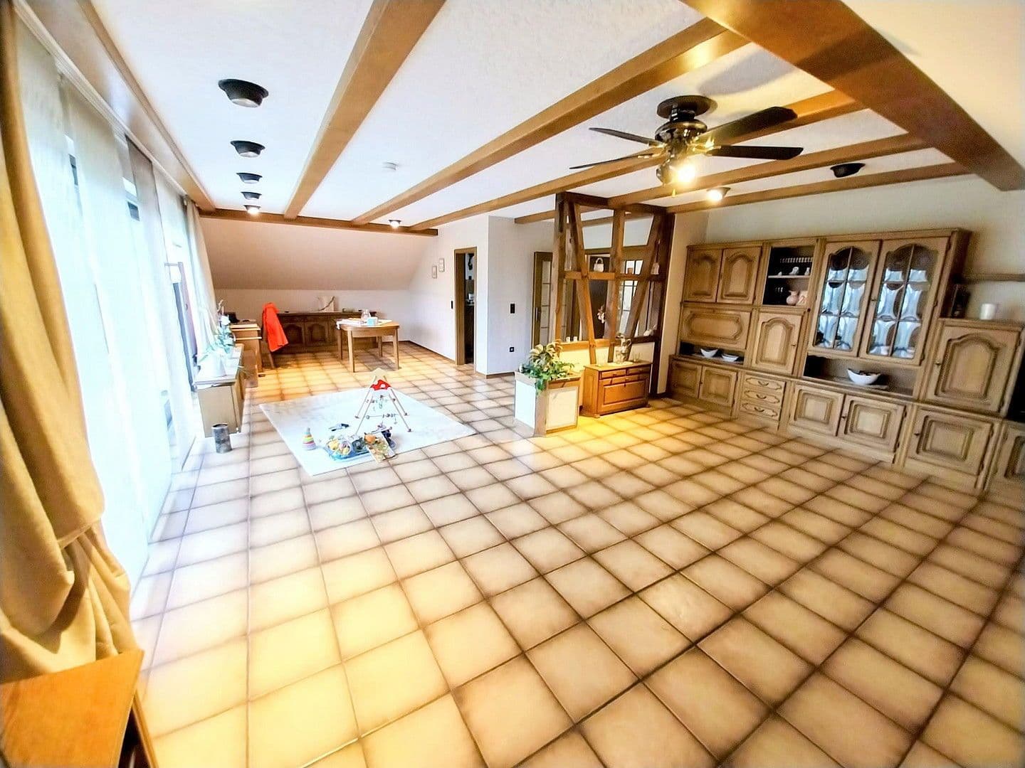 Prodej domu 270 m², pozemek 4.756 m², Isenstedter Strasse 154, Espelkamp, Severní Porýní-Vestfálsko Prodej domu 270 m², pozemek 4.756 m², Isenstedter Strasse 154, Espelkamp, Severní Porýní-Vestfálsko