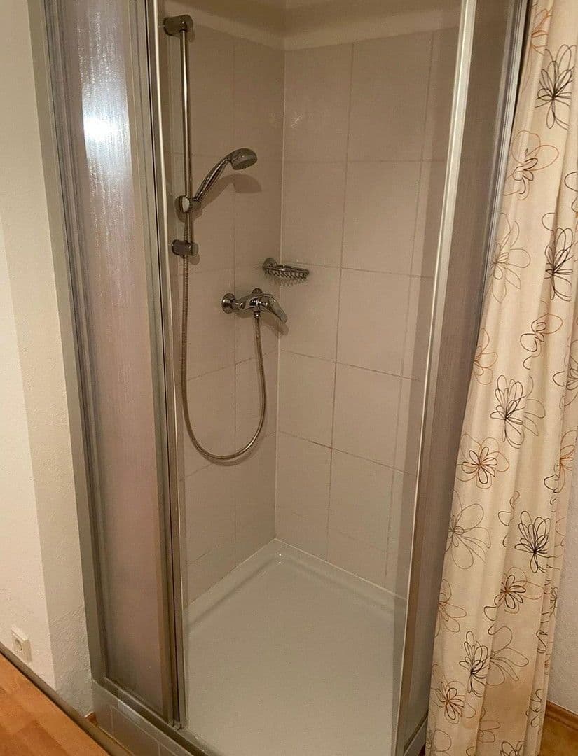 Prodej kanceláře 42 m², Gronaustr. 32, Köln, Severní Porýní-Vestfálsko Prodej kanceláře 42 m², Gronaustr. 32, Köln, Severní Porýní-Vestfálsko