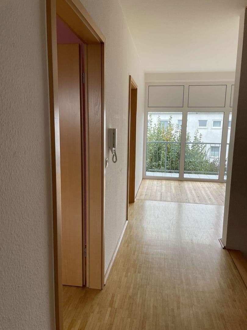 Prodej domu 160 m², pozemek 300 m², Groß-Zimmern, Hessen Prodej domu 160 m², pozemek 300 m², Groß-Zimmern, Hessen