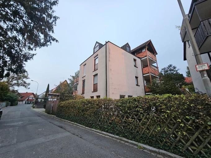 Prodej bytu 3+1 86 m², Röthenbach an der Pegnitz, Bavorsko Prodej bytu 3+1 86 m², Röthenbach an der Pegnitz, Bavorsko