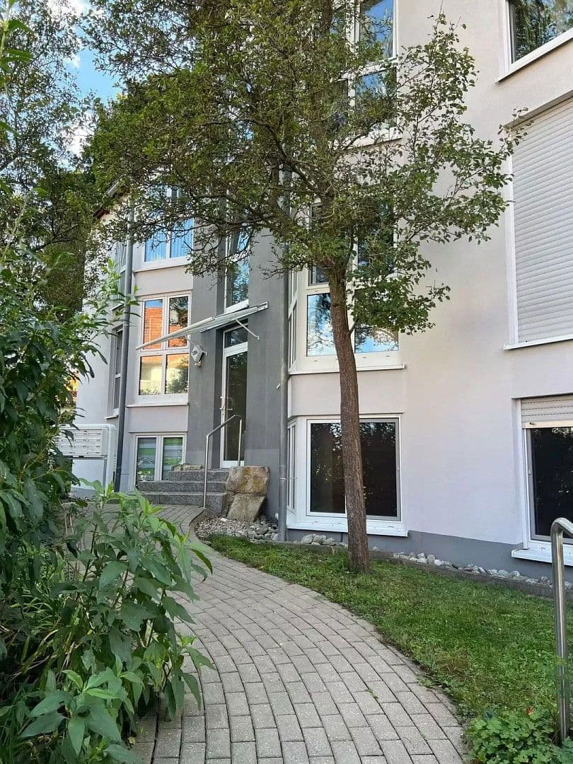 Prodej bytu 1+kk 61 m², Vacher Str. 129a, Fürth, Bavorsko Prodej bytu 1+kk 61 m², Vacher Str. 129a, Fürth, Bavorsko