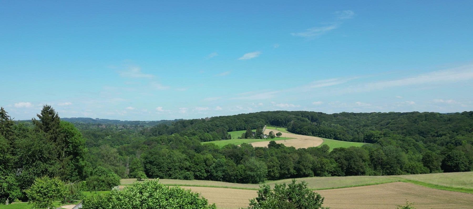 Pronájem bytu 3+1 113 m², Neunkirchen-Seelscheid, Severní Porýní-Vestfálsko Pronájem bytu 3+1 113 m², Neunkirchen-Seelscheid, Severní Porýní-Vestfálsko