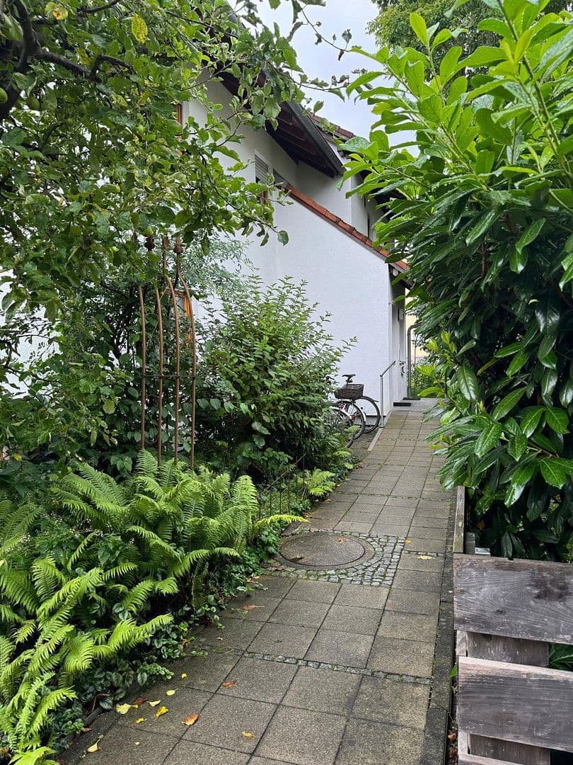 Prodej bytu 3+kk 108 m², Gröbenzell, Bavorsko Prodej bytu 3+kk 108 m², Gröbenzell, Bavorsko