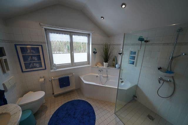 Prodej domu 240 m², pozemek 1.655 m², Bernau, Braniborsko Prodej domu 240 m², pozemek 1.655 m², Bernau, Braniborsko