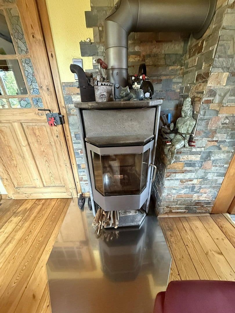 Prodej domu 135 m², pozemek 698 m², Bendorf, Porýní-Falc Prodej domu 135 m², pozemek 698 m², Bendorf, Porýní-Falc