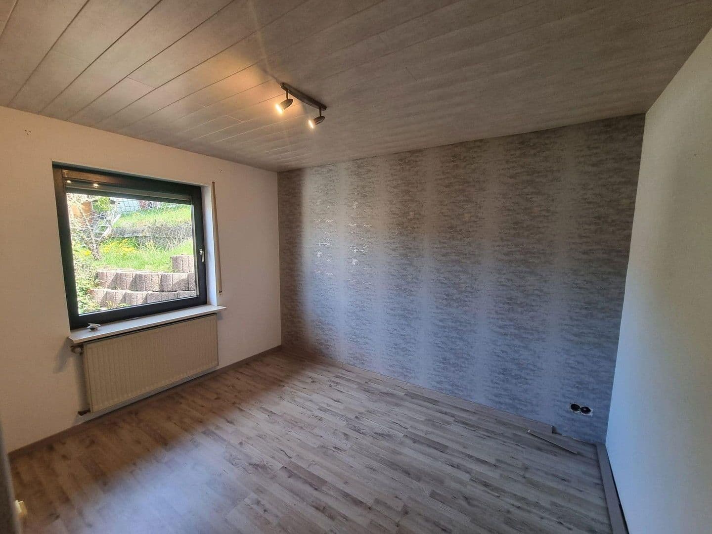 Prodej domu 249 m², pozemek 550 m², Bergstraße 14, Herrstein, Porýní-Falc Prodej domu 249 m², pozemek 550 m², Bergstraße 14, Herrstein, Porýní-Falc