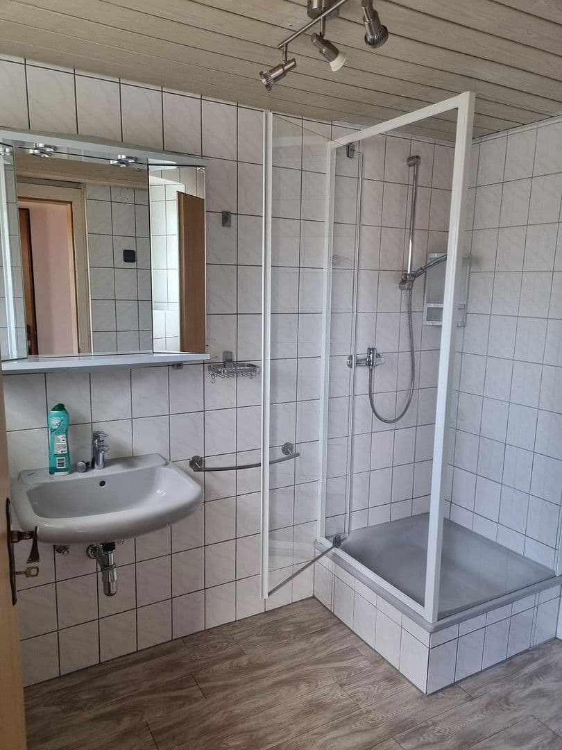 Prodej domu 249 m², pozemek 550 m², Bergstraße 14, Herrstein, Porýní-Falc Prodej domu 249 m², pozemek 550 m², Bergstraße 14, Herrstein, Porýní-Falc