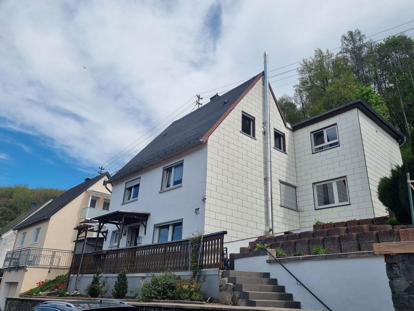 Prodej domu 249 m², pozemek 550 m², Bergstraße 14, Herrstein, Porýní-Falc Prodej domu 249 m², pozemek 550 m², Bergstraße 14, Herrstein, Porýní-Falc