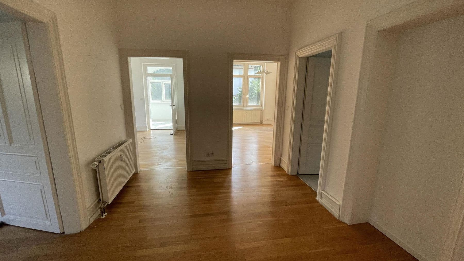 Pronájem bytu 5+1 128 m², Limburgerstraße 19, Königstein im Taunus, Hessen Pronájem bytu 5+1 128 m², Limburgerstraße 19, Königstein im Taunus, Hessen