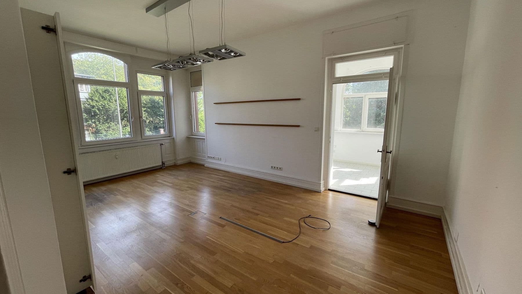 Pronájem bytu 5+1 128 m², Limburgerstraße 19, Königstein im Taunus, Hessen Pronájem bytu 5+1 128 m², Limburgerstraße 19, Königstein im Taunus, Hessen