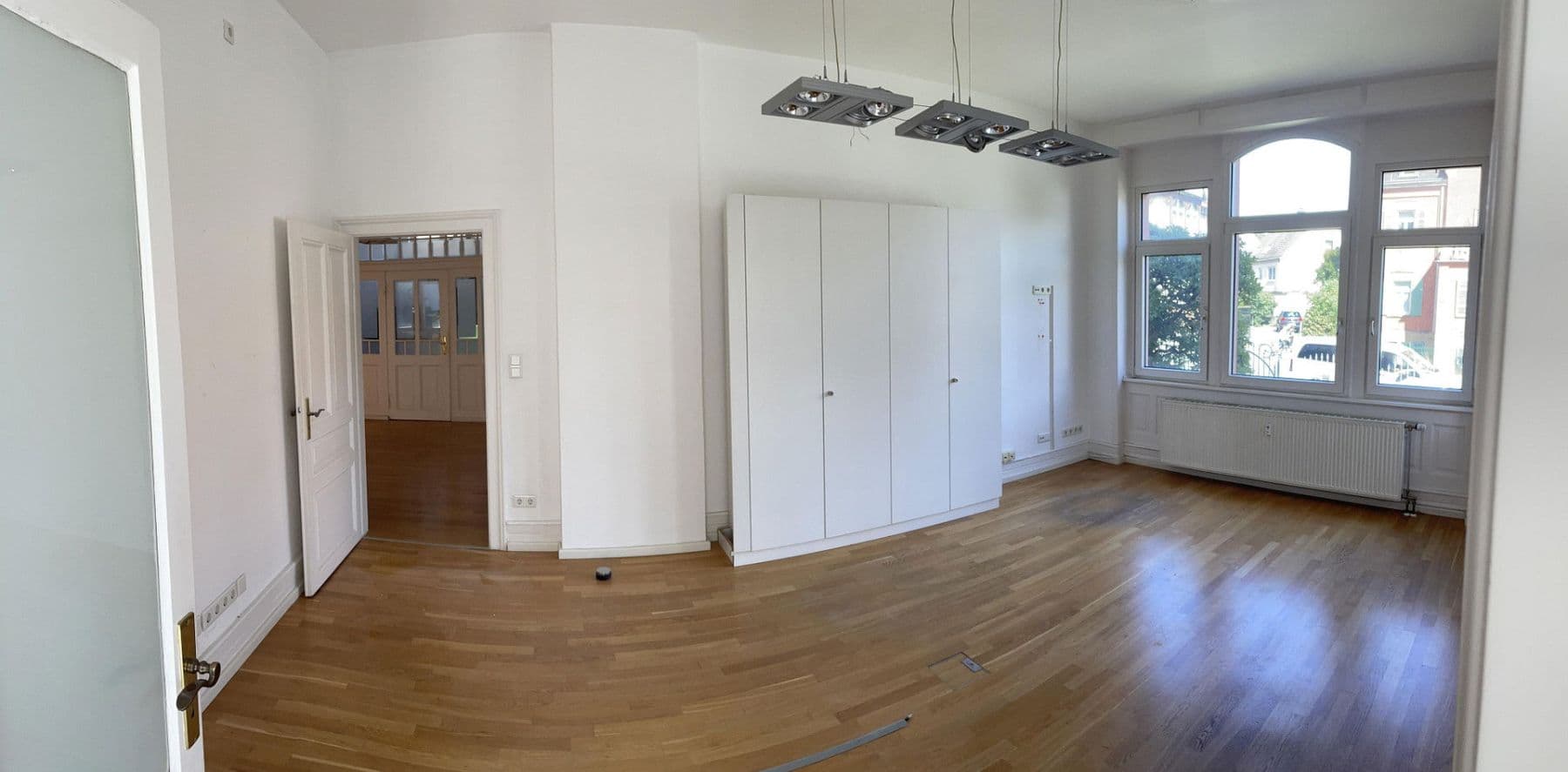 Pronájem bytu 5+1 128 m², Limburgerstraße 19, Königstein im Taunus, Hessen Pronájem bytu 5+1 128 m², Limburgerstraße 19, Königstein im Taunus, Hessen