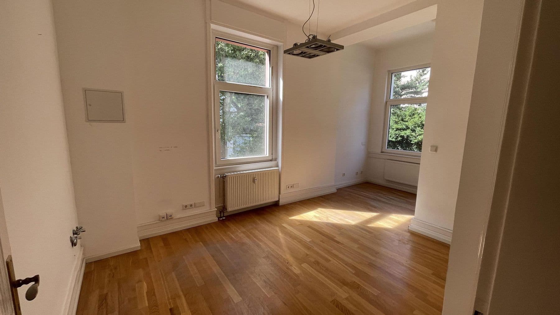 Pronájem bytu 5+1 128 m², Limburgerstraße 19, Königstein im Taunus, Hessen Pronájem bytu 5+1 128 m², Limburgerstraße 19, Königstein im Taunus, Hessen