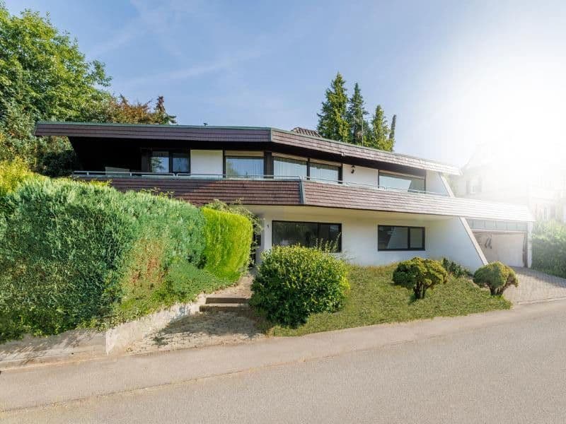 Prodej domu 220 m², pozemek 673 m², Birkenwaldweg 1, Waldenbuch, Bádensko-Württembersko Prodej domu 220 m², pozemek 673 m², Birkenwaldweg 1, Waldenbuch, Bádensko-Württembersko