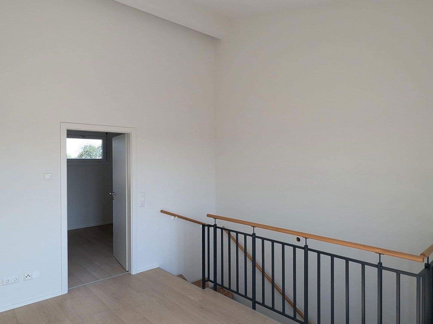 Prodej domu 100 m², pozemek 92 m², Mühldorf, Bavorsko Prodej domu 100 m², pozemek 92 m², Mühldorf, Bavorsko