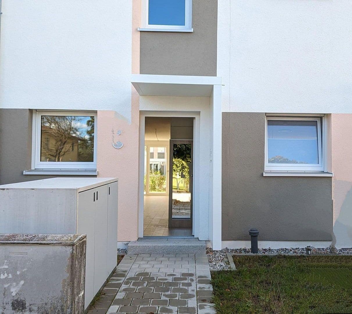 Prodej domu 100 m², pozemek 92 m², Mühldorf, Bavorsko Prodej domu 100 m², pozemek 92 m², Mühldorf, Bavorsko