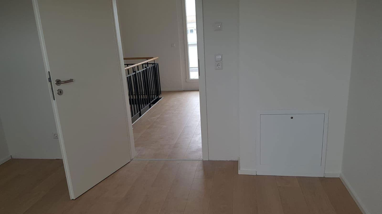 Prodej domu 100 m², pozemek 92 m², Mühldorf, Bavorsko Prodej domu 100 m², pozemek 92 m², Mühldorf, Bavorsko