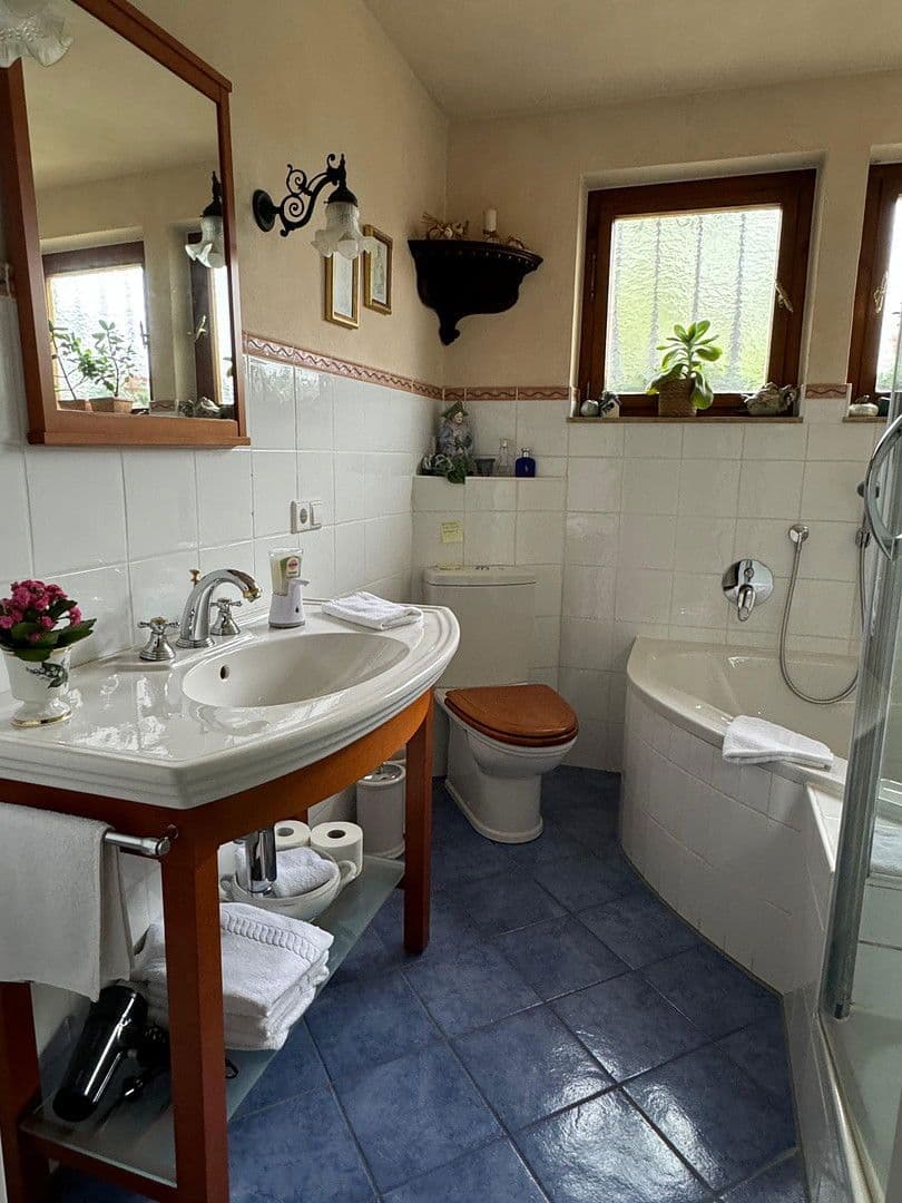 Pronájem bytu  20 m², Ziegelsteige 11, Hardthausen am Kocher, Bádensko-Württembersko Pronájem bytu  20 m², Ziegelsteige 11, Hardthausen am Kocher, Bádensko-Württembersko