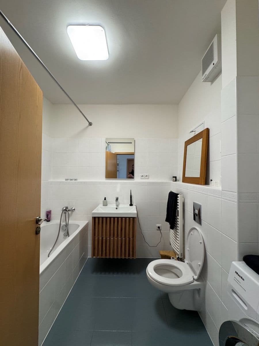 Prodej bytu 2+kk 50 m², Univerzitní, Praha, Praha Prodej bytu 2+kk 50 m², Univerzitní, Praha, Praha