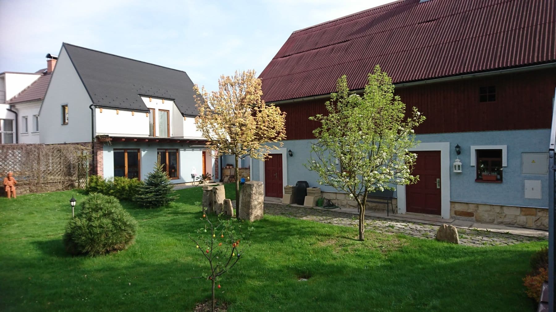 Pronájem domu 105 m², pozemek 800 m², Svatovítské náměstí, Osečná, Liberecký kraj Pronájem domu 105 m², pozemek 800 m², Svatovítské náměstí, Osečná, Liberecký kraj