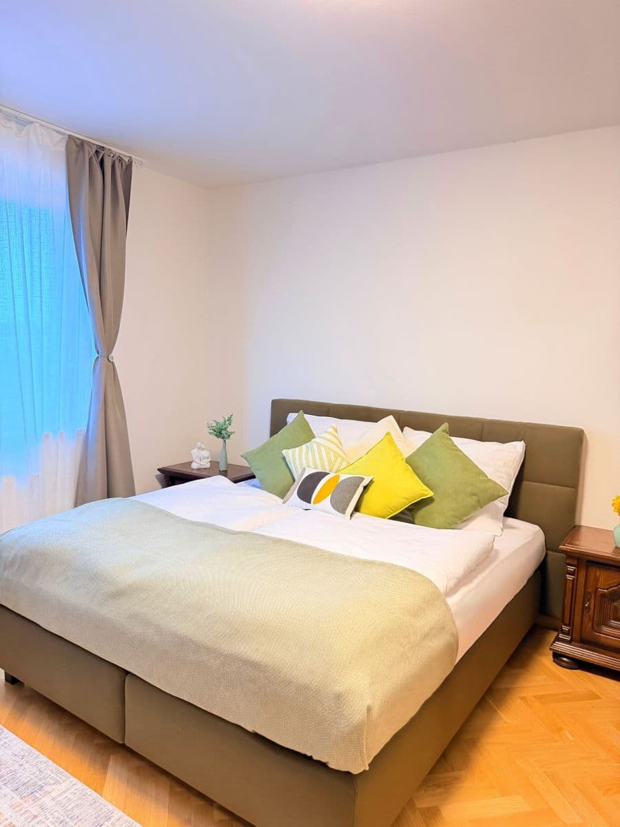 Pronájem bytu 107 m², Do Chuchle, Praha, Praha Pronájem bytu 107 m², Do Chuchle, Praha, Praha