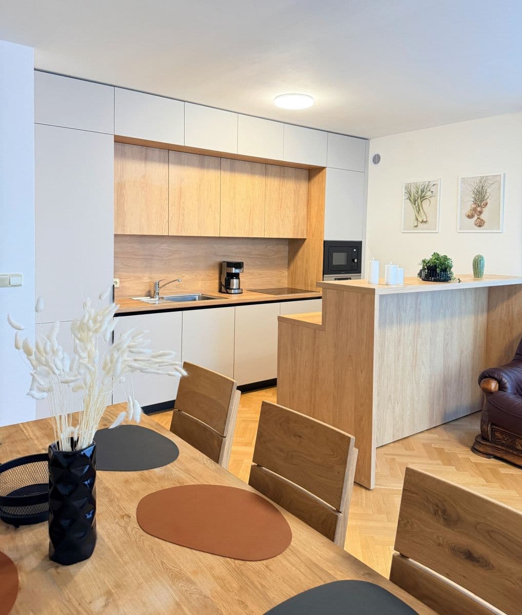 Pronájem bytu 116 m², Do Chuchle, Praha, Praha Pronájem bytu 116 m², Do Chuchle, Praha, Praha
